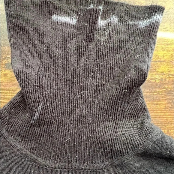 Croft and Barrow | woman’s turtleneck sweater. Size: M. - Picture 4 of 9